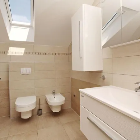In Mit Terrasse By Interhome Apartman *