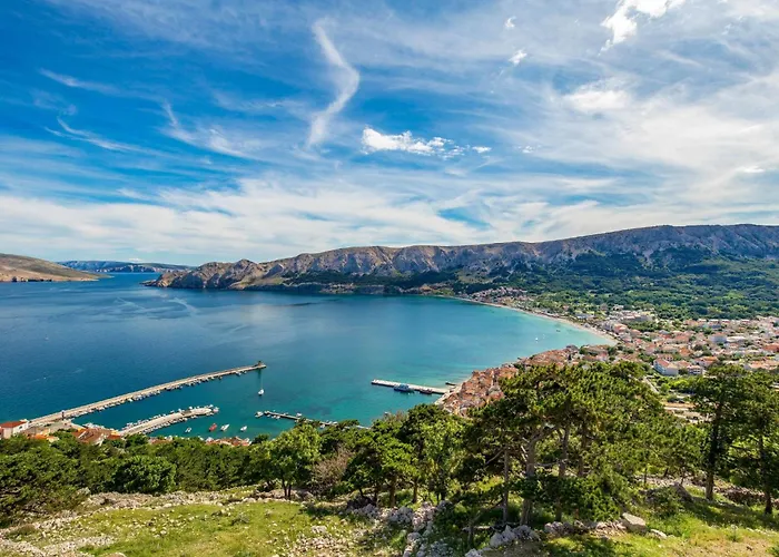 In Mit Terrasse By Interhome Daire