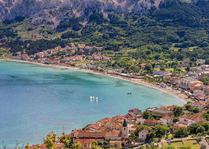 In Mit Terrasse By Interhome * バスカ